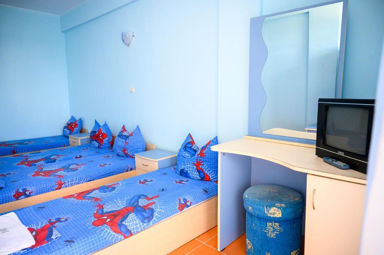 Hotel Fregata كرانيفو المظهر الخارجي الصورة