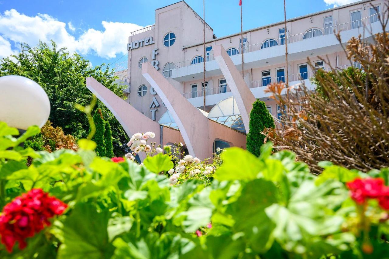 Hotel Fregata كرانيفو المظهر الخارجي الصورة